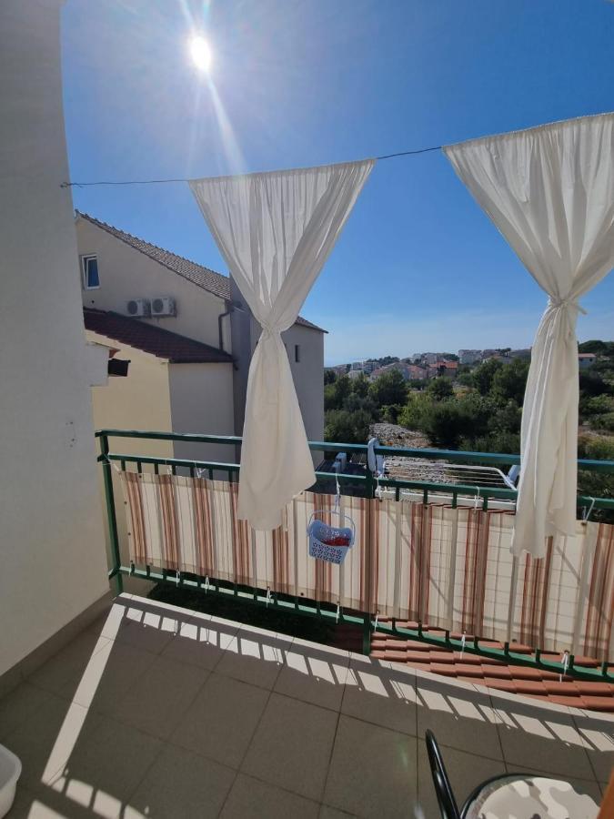 Apartmani Toni Poce 2 Primošten Buitenkant foto