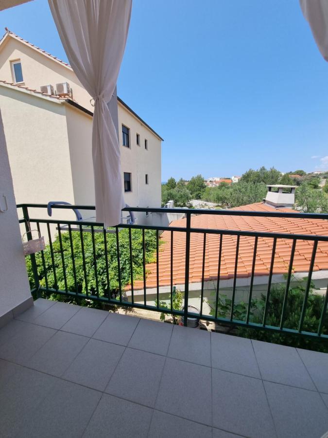 Apartmani Toni Poce 2 Primošten Buitenkant foto