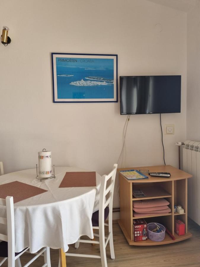 Apartmani Toni Poce 2 Primošten Buitenkant foto
